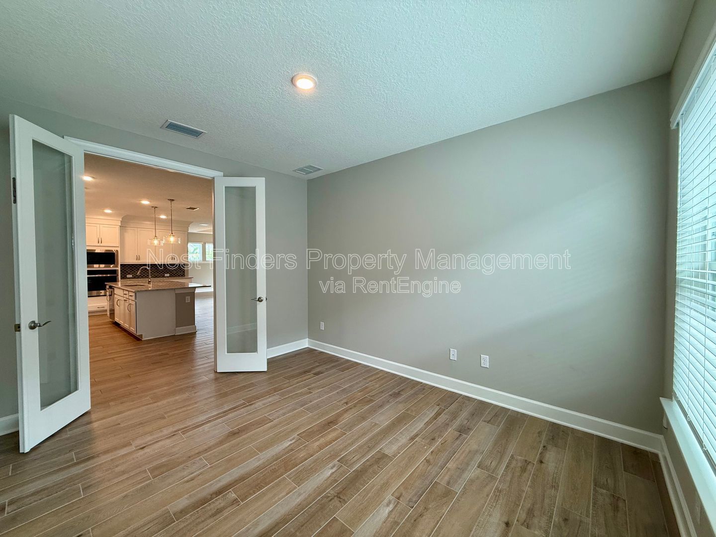 Gallery Image 18