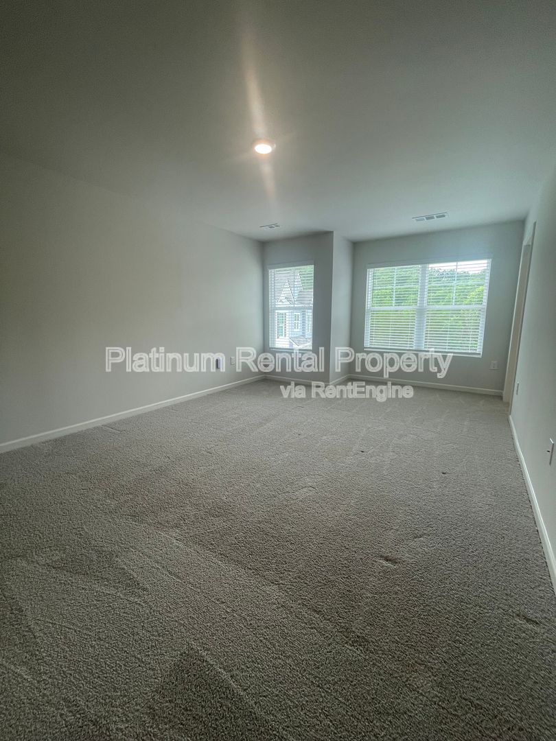 Gallery Image 43