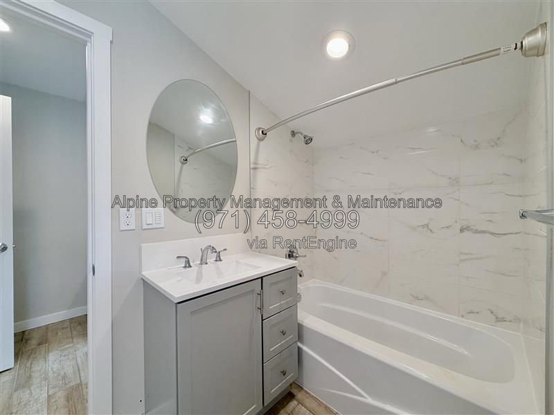 Gallery Image 27