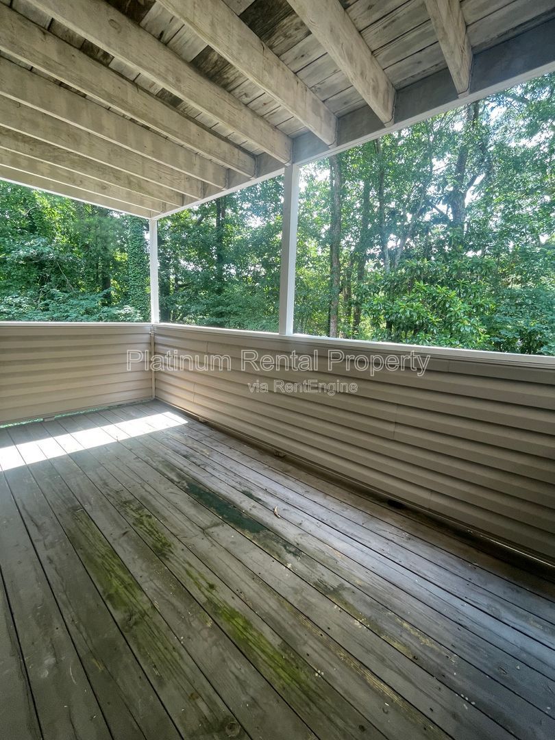 Gallery Image 18