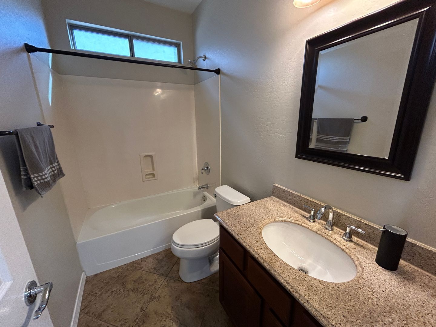 Gallery Image 11