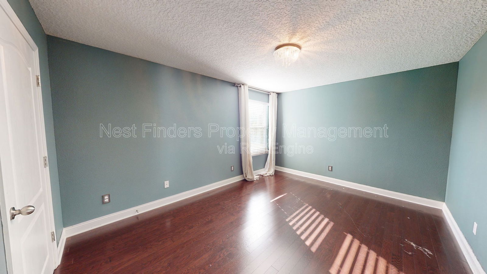 Gallery Image 32