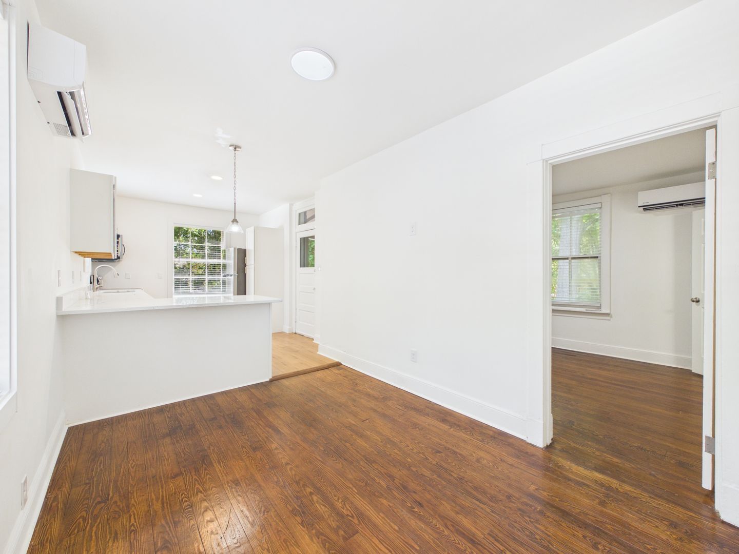 Gallery Image 18