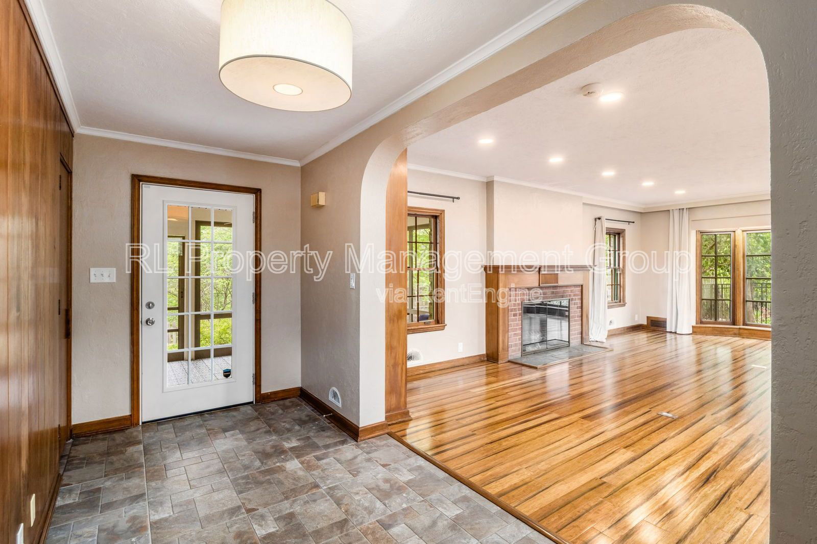 Gallery Image 11