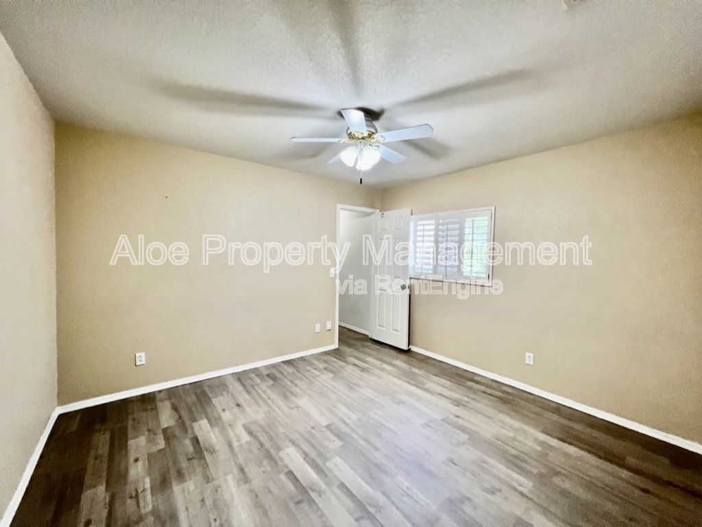 Gallery Image 28