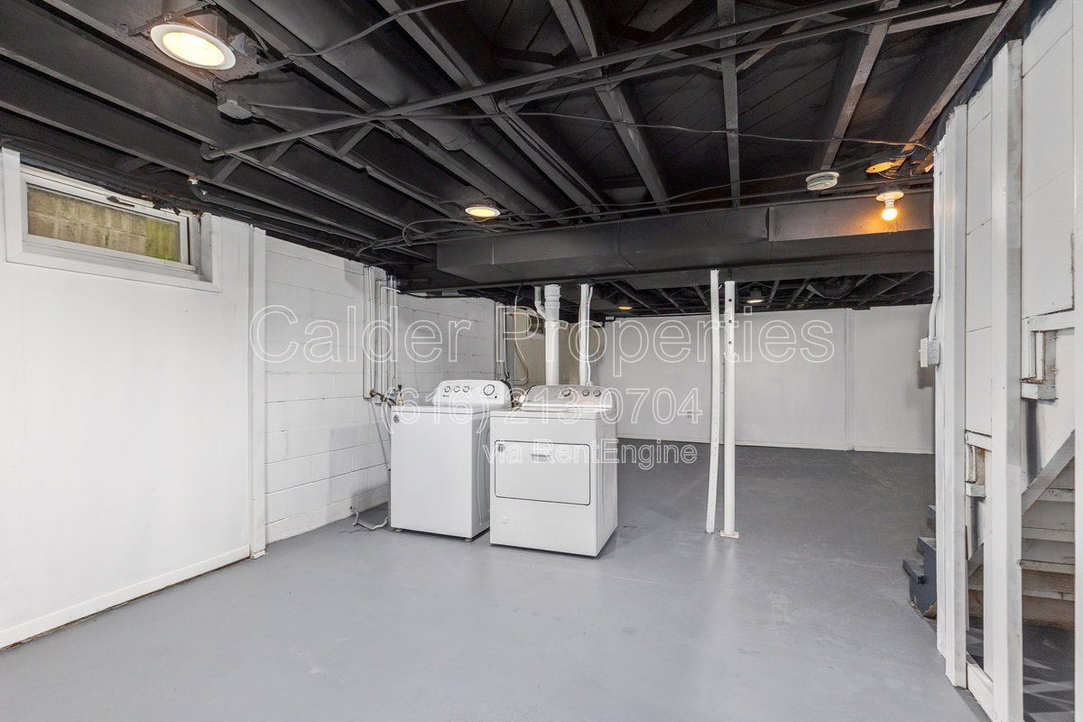 Gallery Image 32