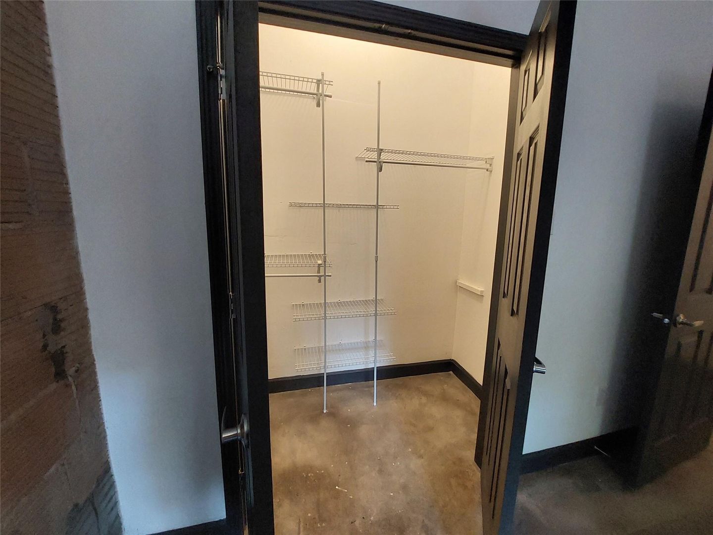 Gallery Image 17