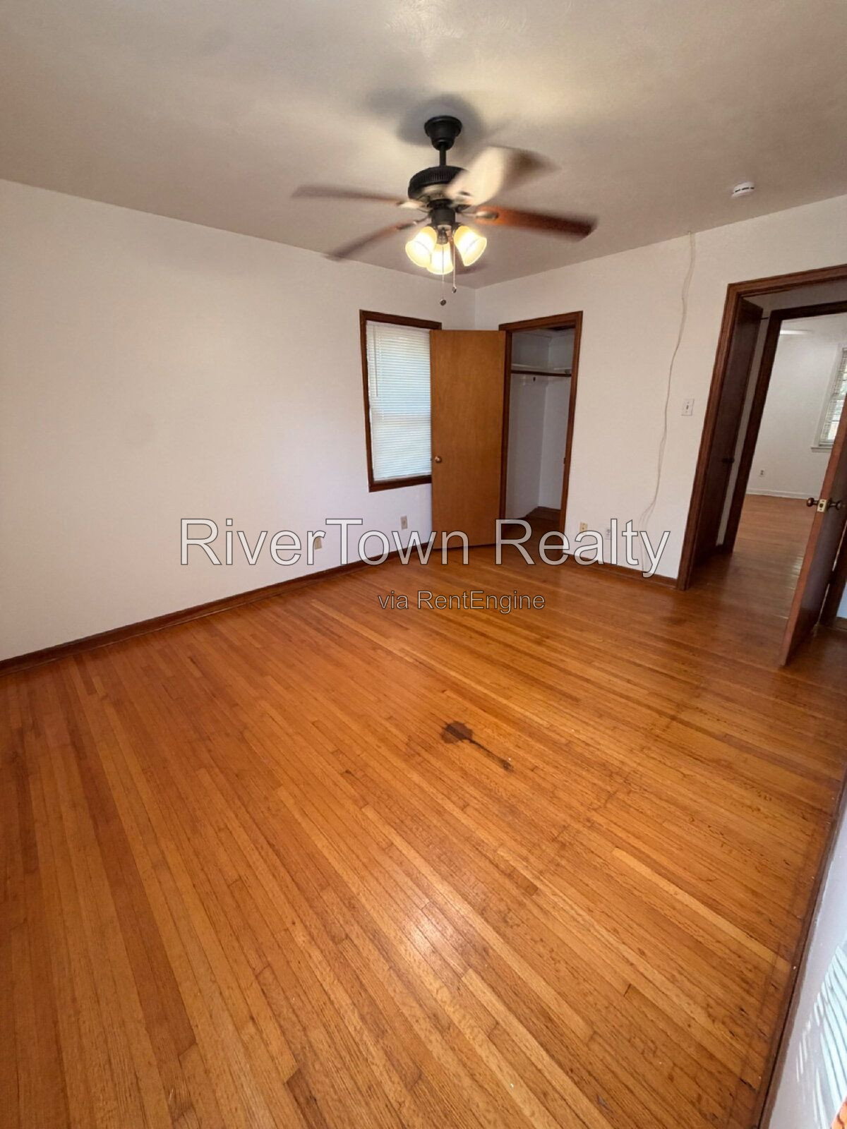 Gallery Image 15