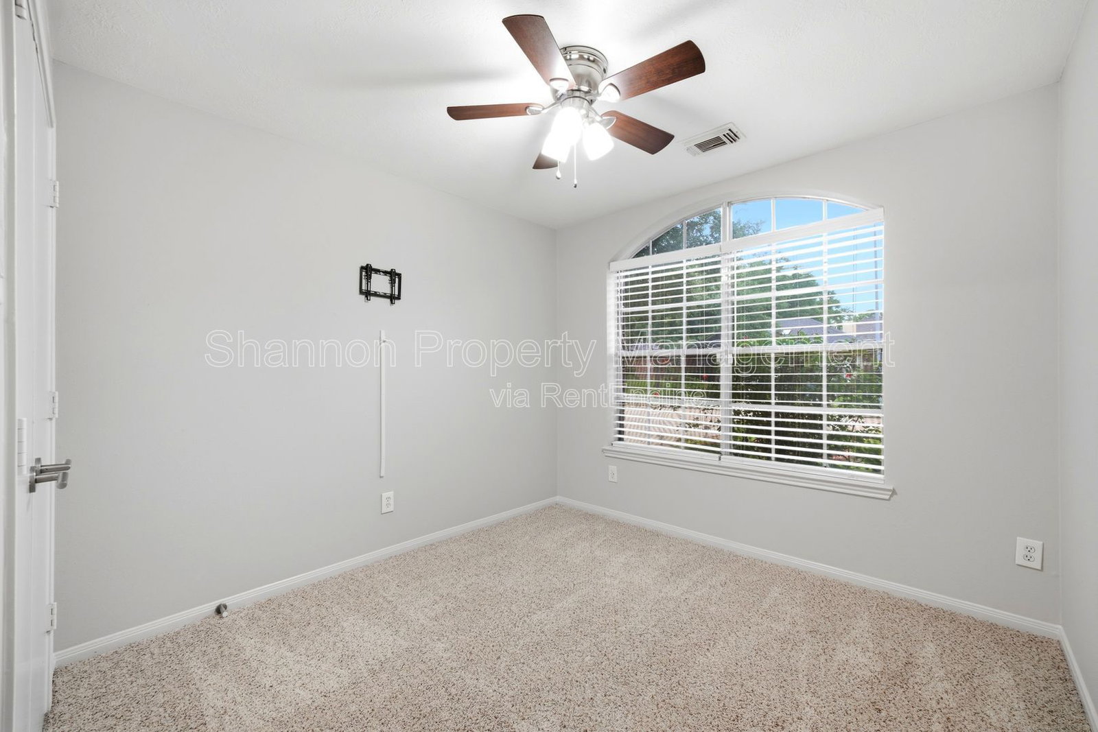 Gallery Image 20