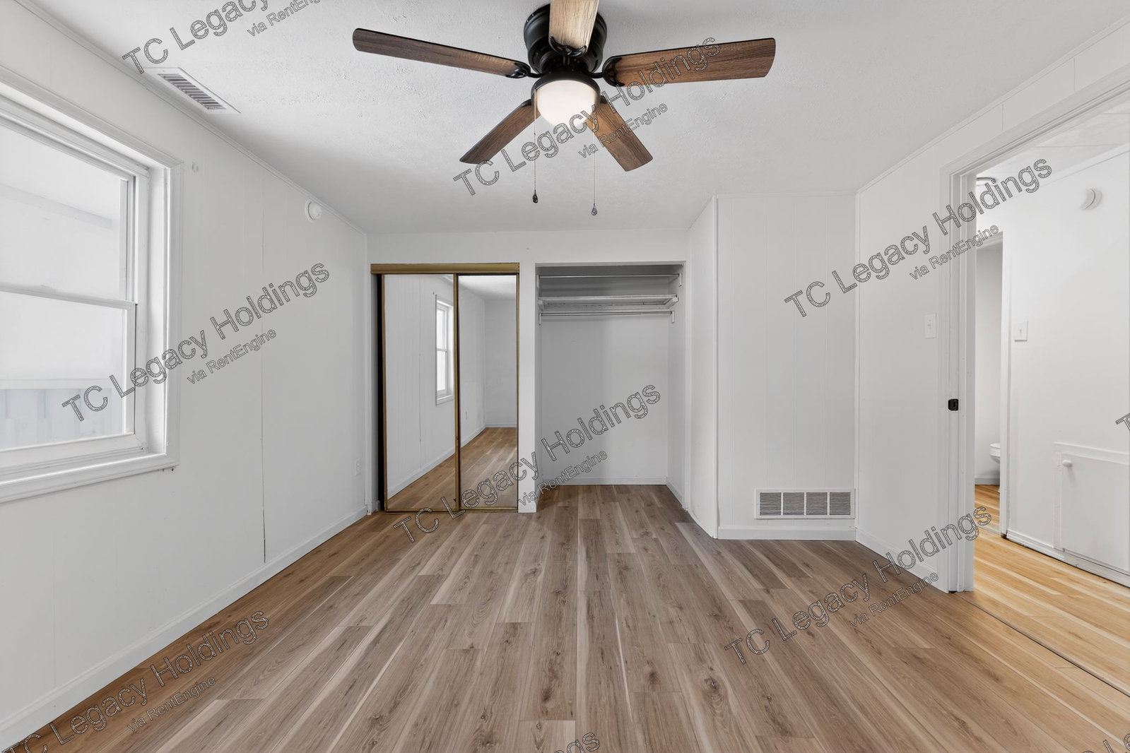Gallery Image 16
