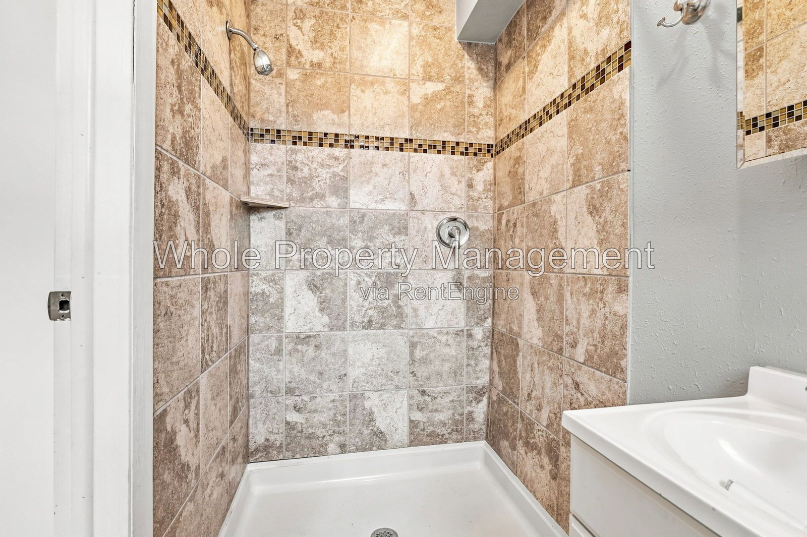 Gallery Image 16