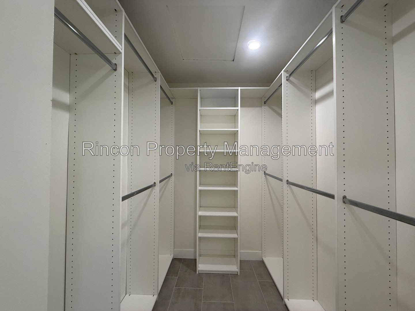 Gallery Image 17
