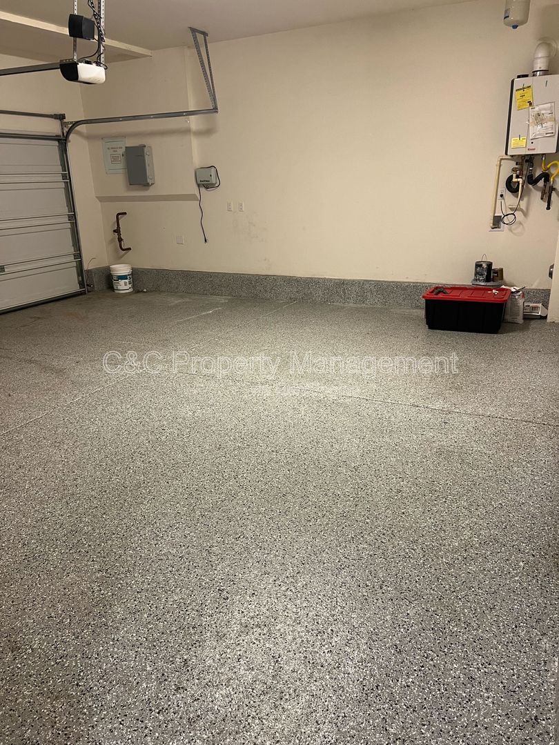 Gallery Image 17