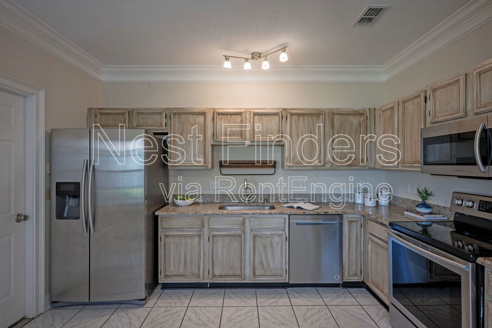 Gallery Image 15