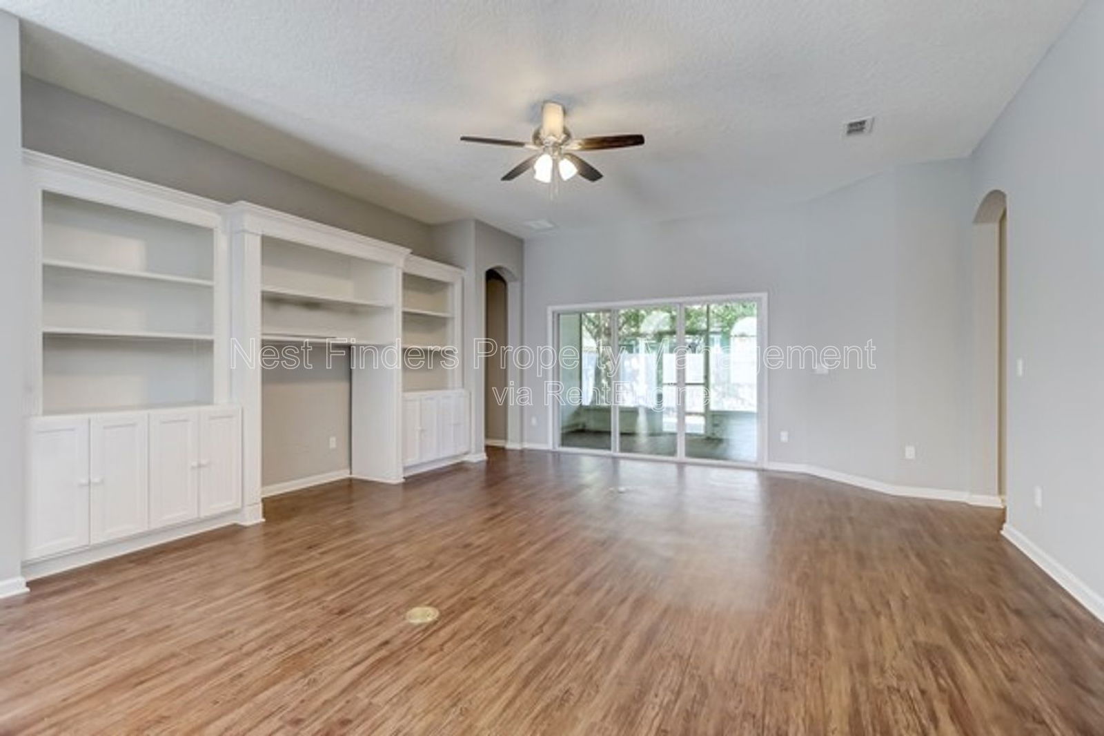 Gallery Image 19
