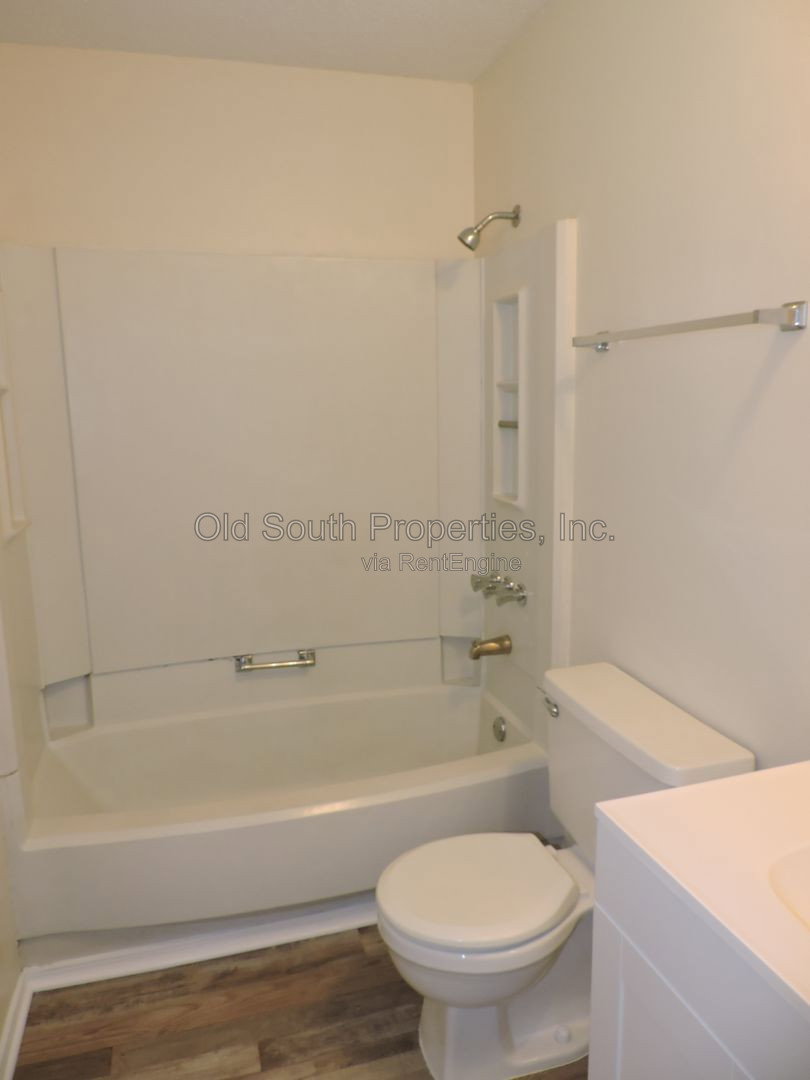 Gallery Image 13