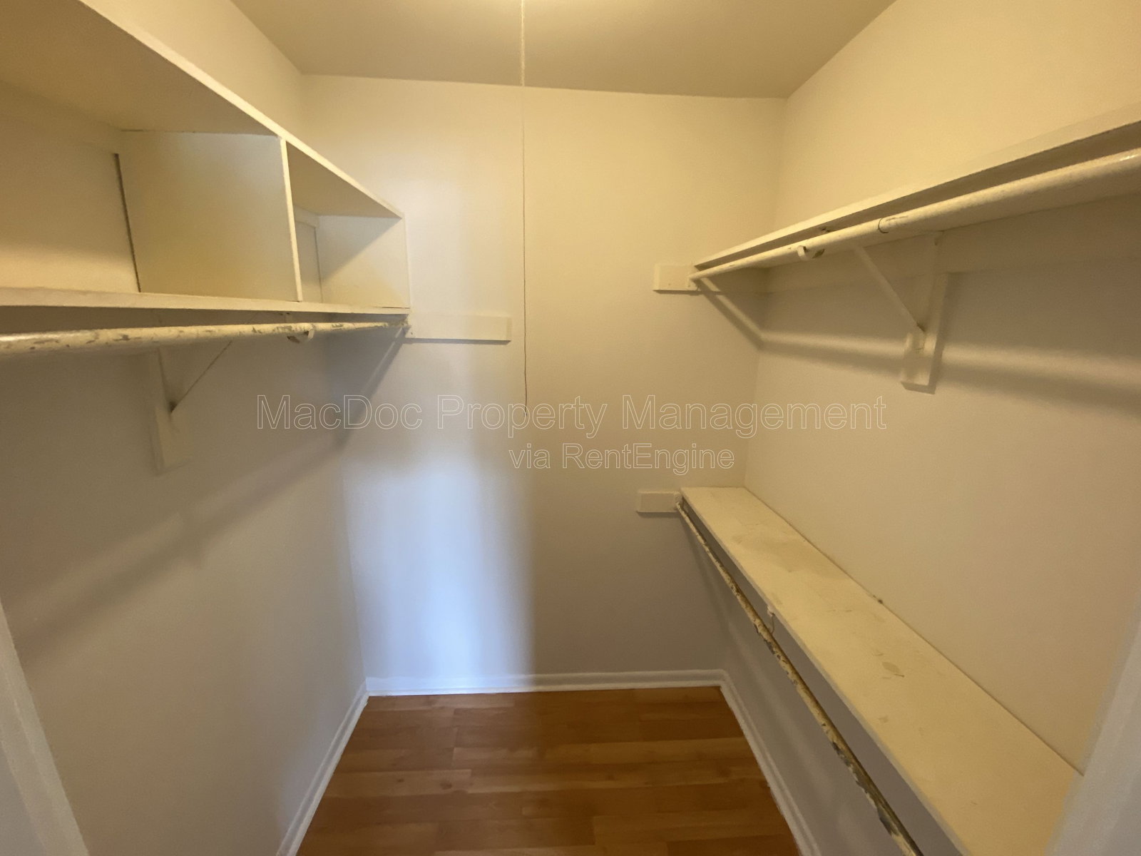 Gallery Image 17