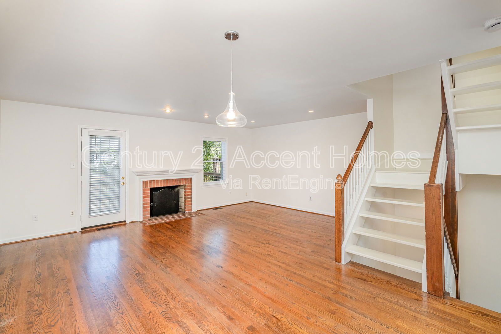 Gallery Image 13