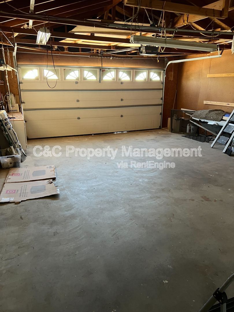 Gallery Image 15