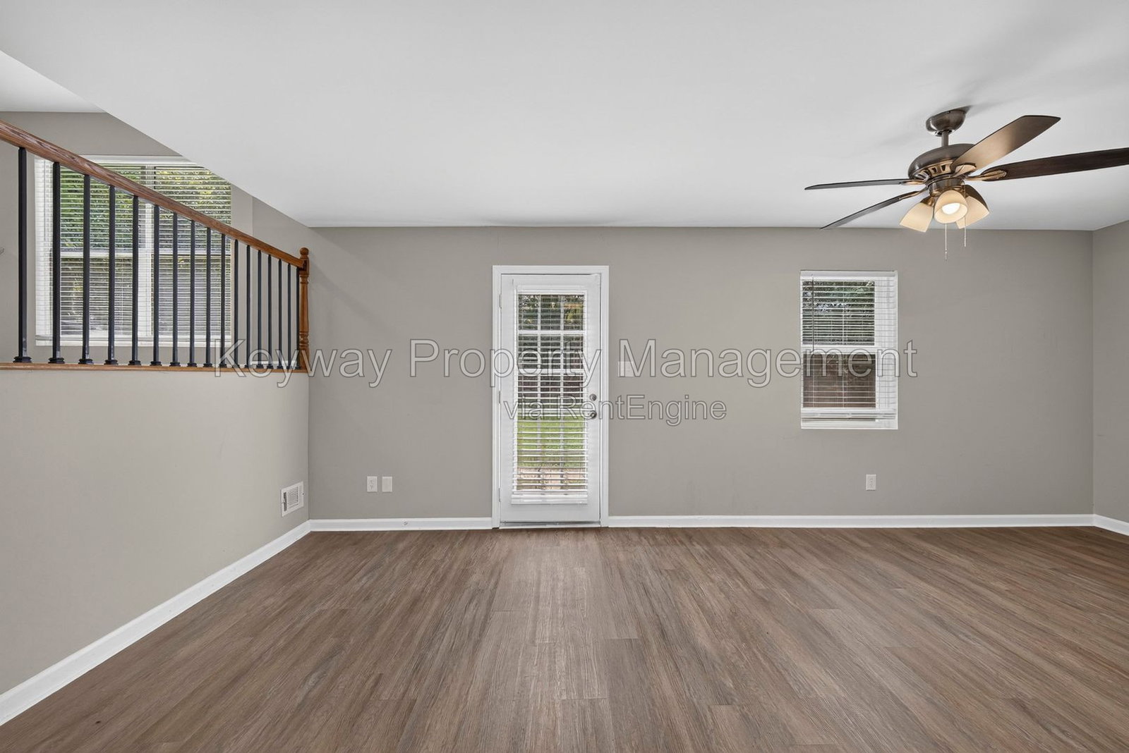 Gallery Image 16