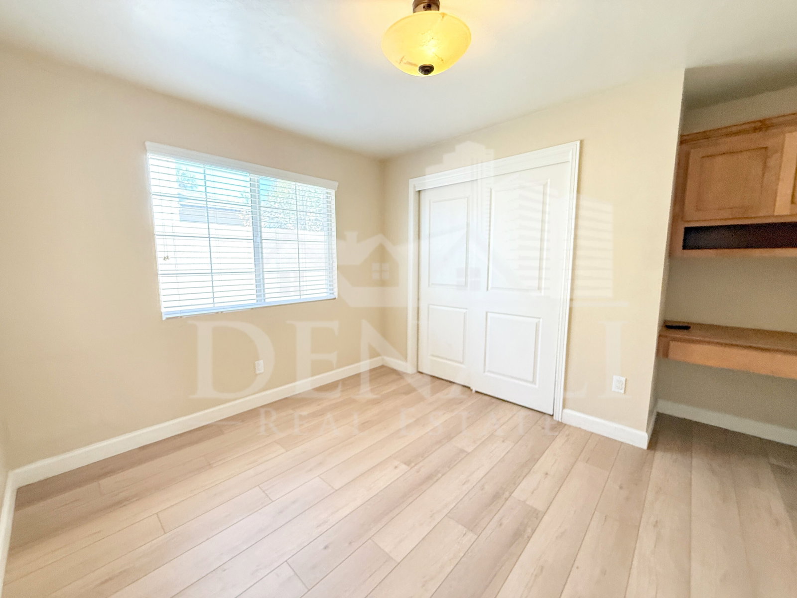 Gallery Image 19