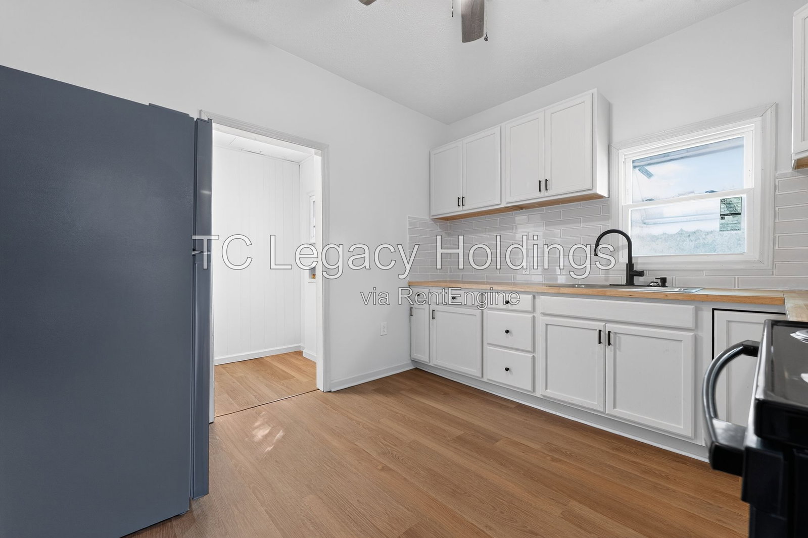 Gallery Image 14