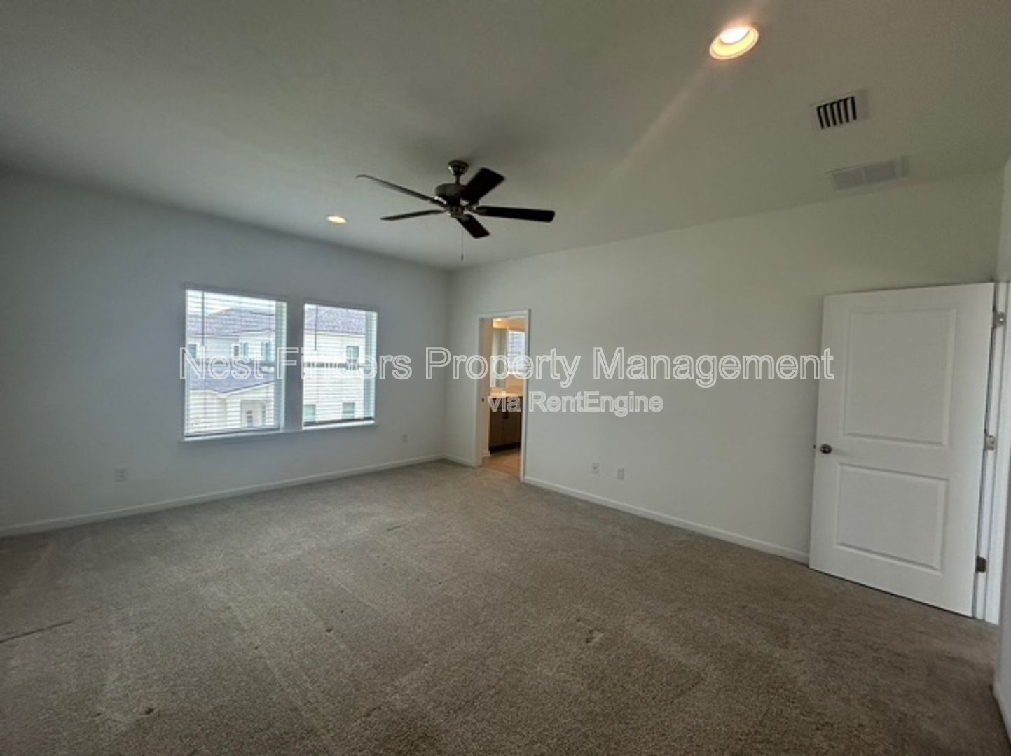 Gallery Image 18