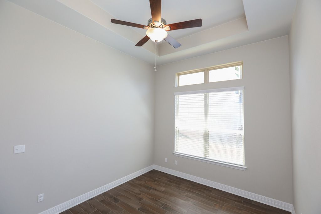 Gallery Image 14