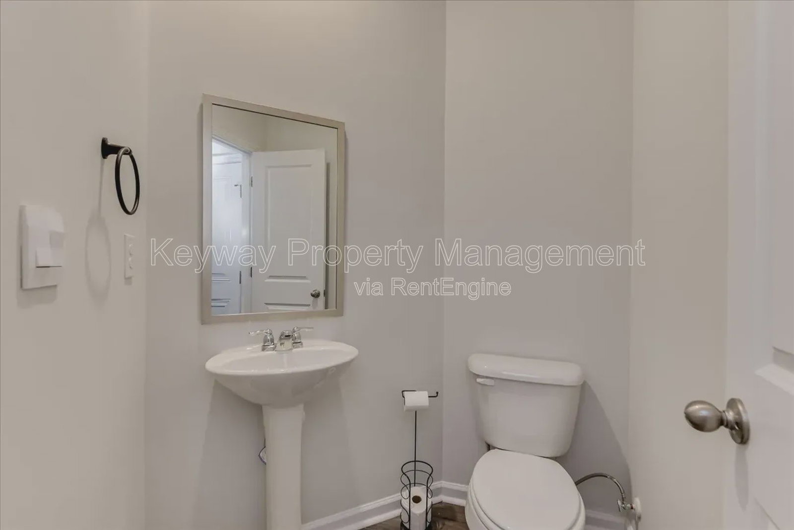 Gallery Image 18