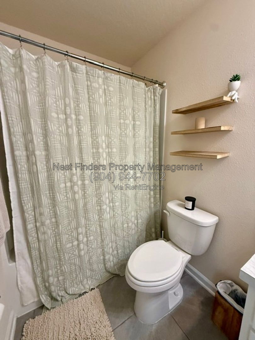 Gallery Image 17
