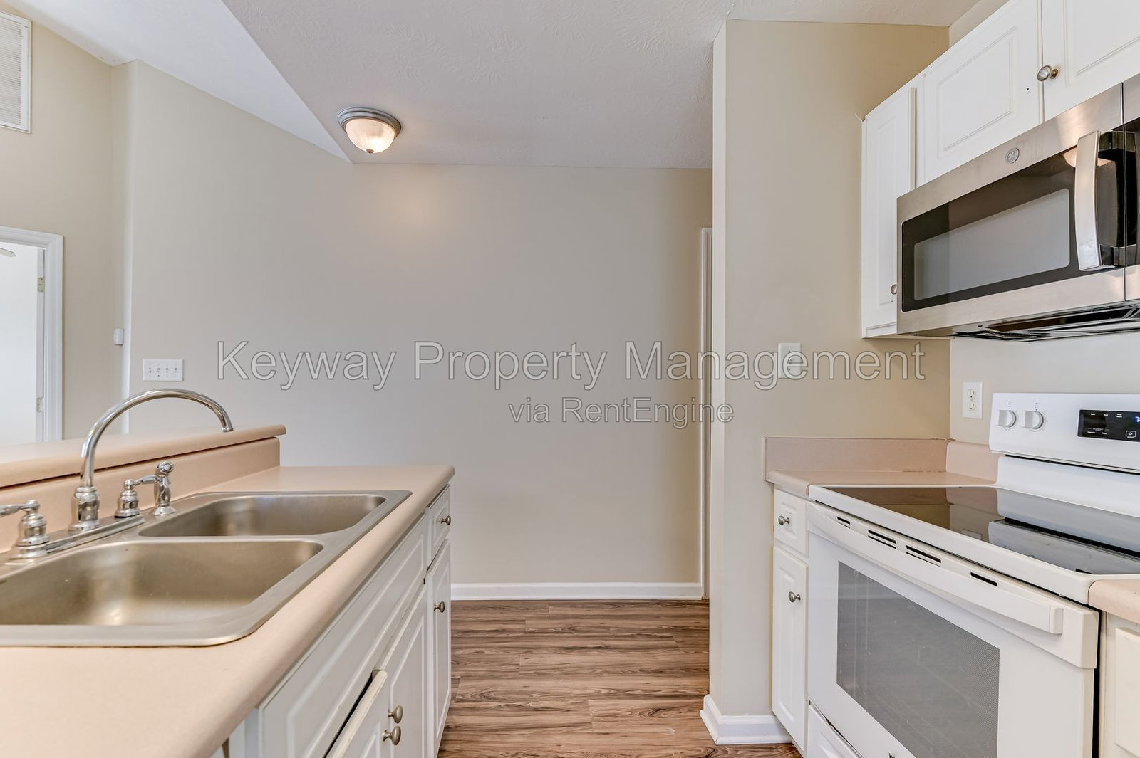 Gallery Image 14