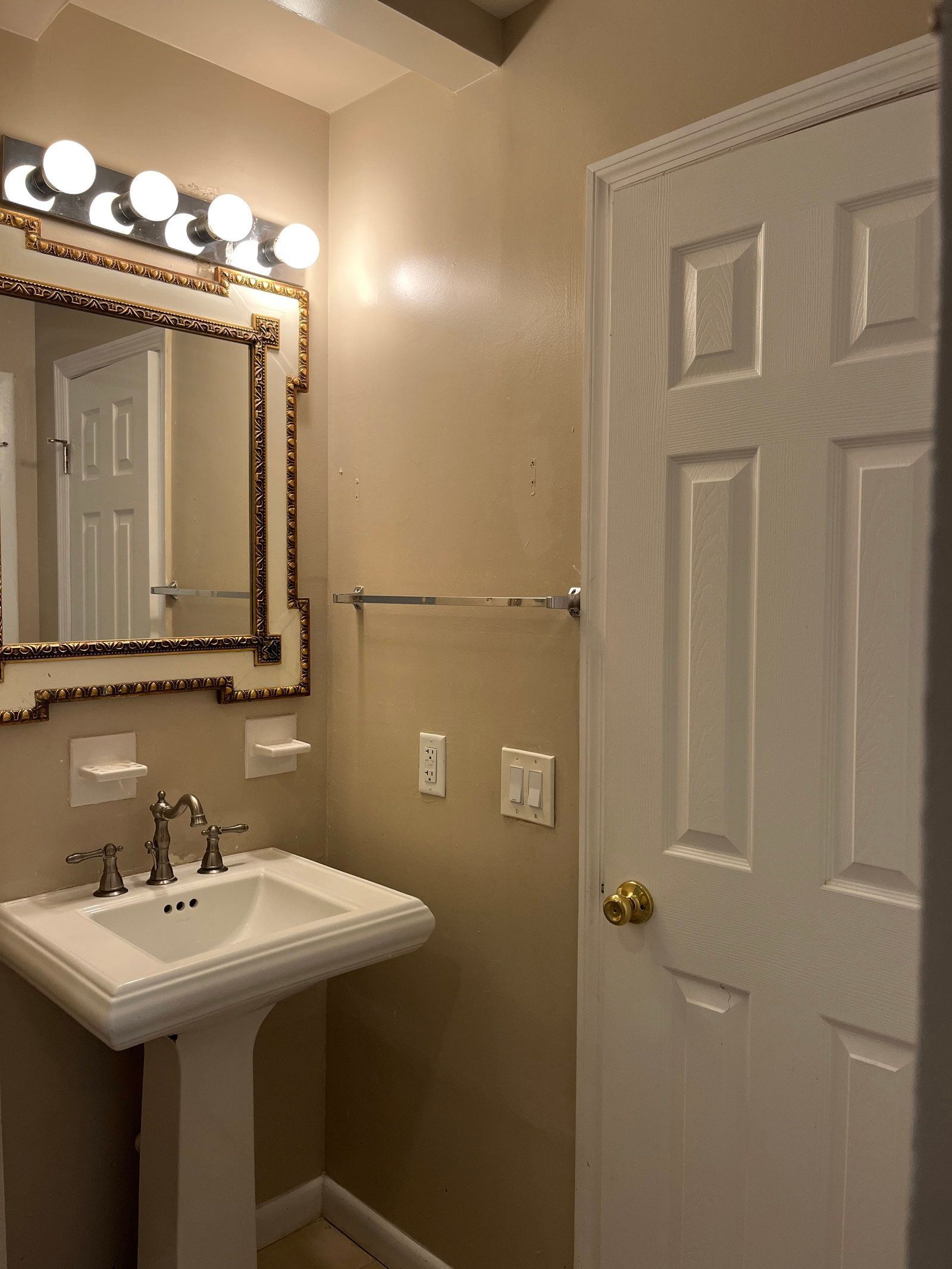 Gallery Image 11