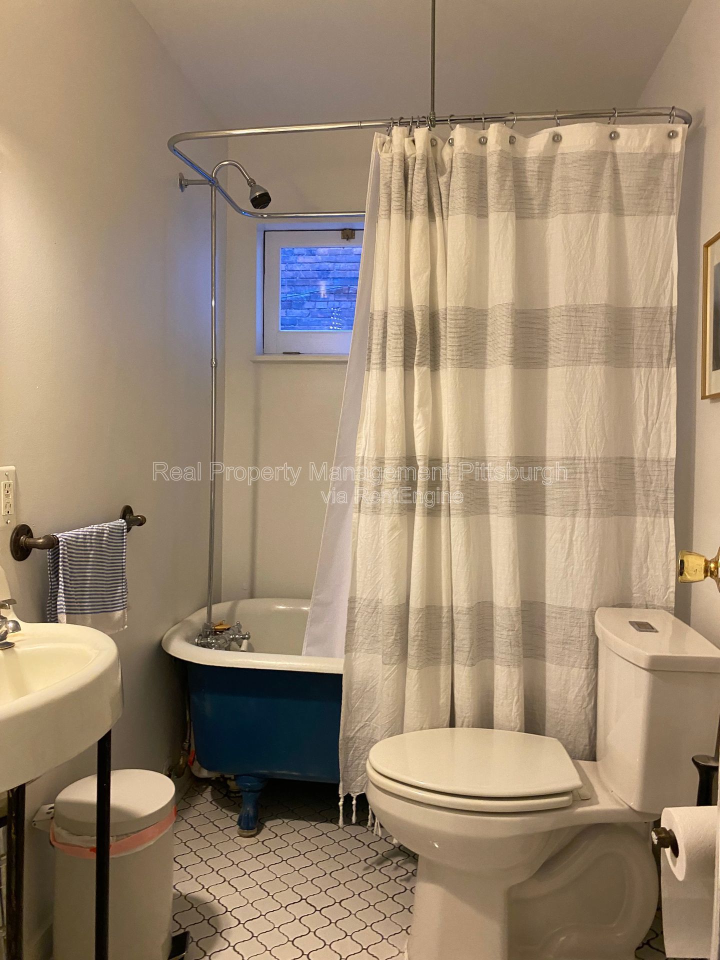 Gallery Image 21