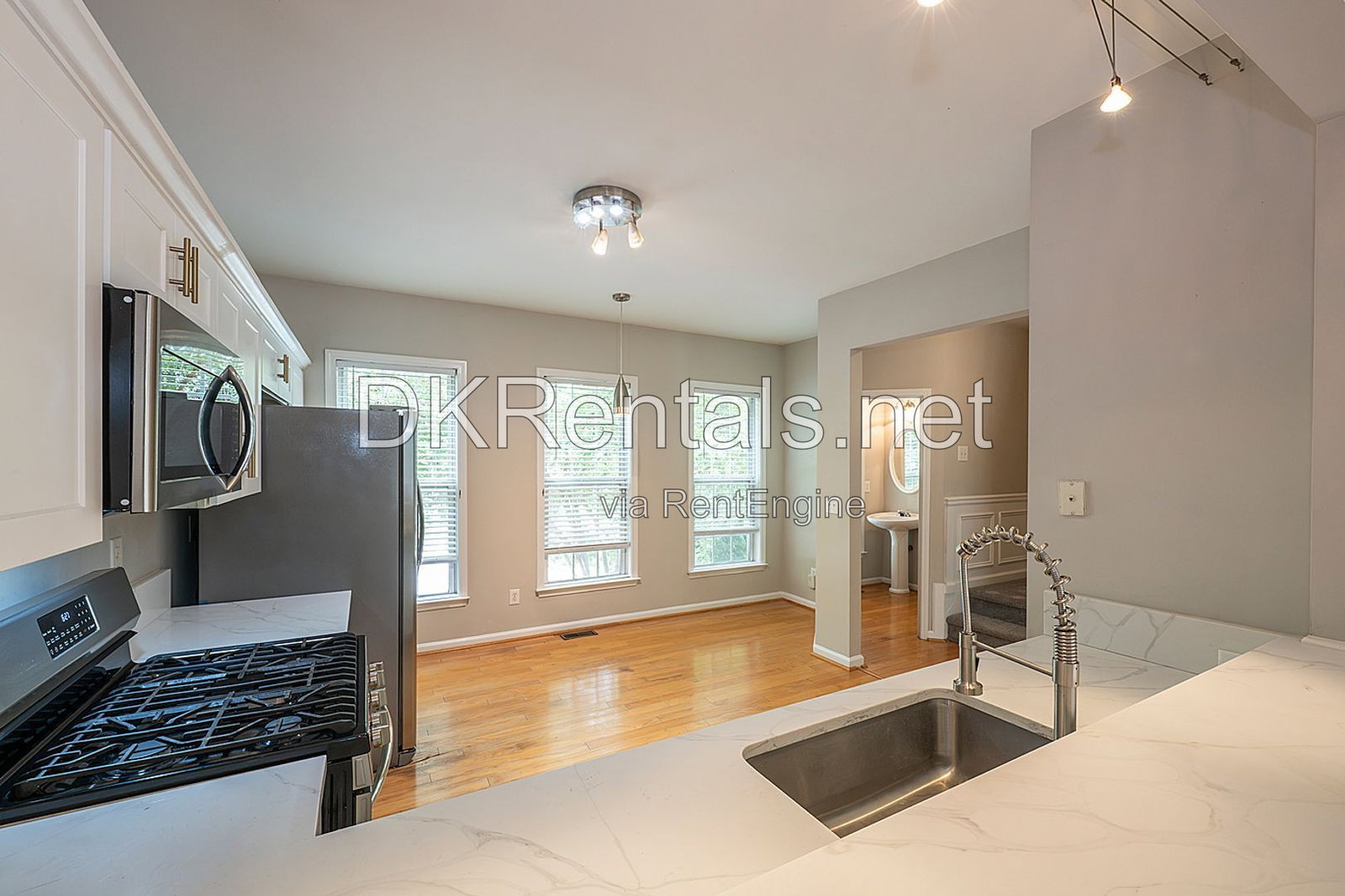 Gallery Image 18