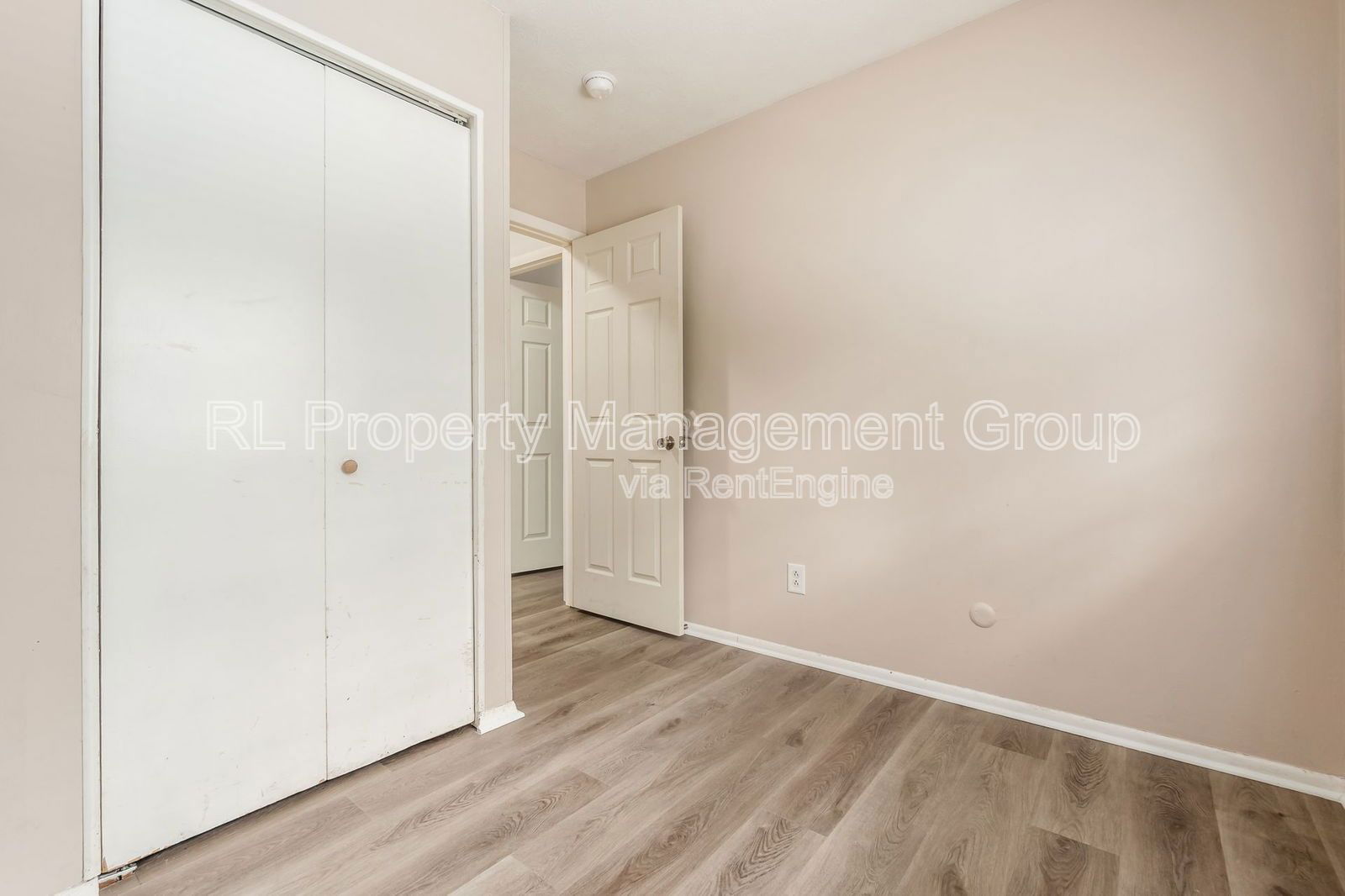 Gallery Image 16