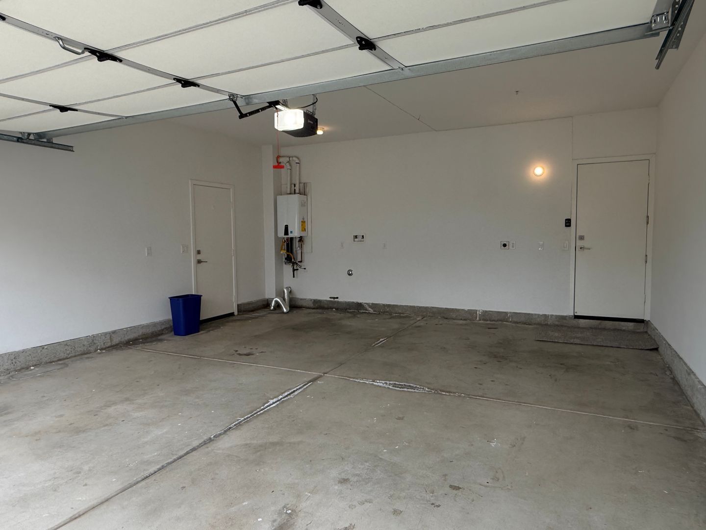Gallery Image 0