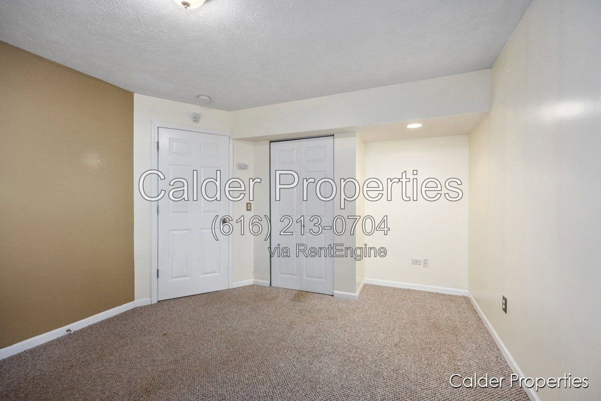 Gallery Image 32
