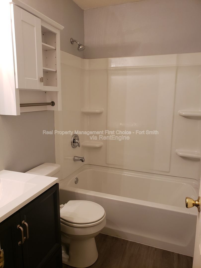 Gallery Image 17