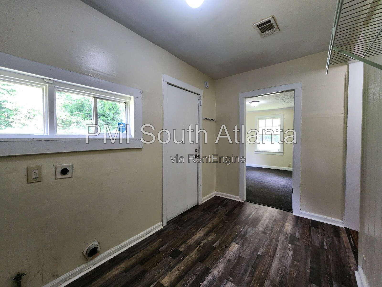 Gallery Image 16