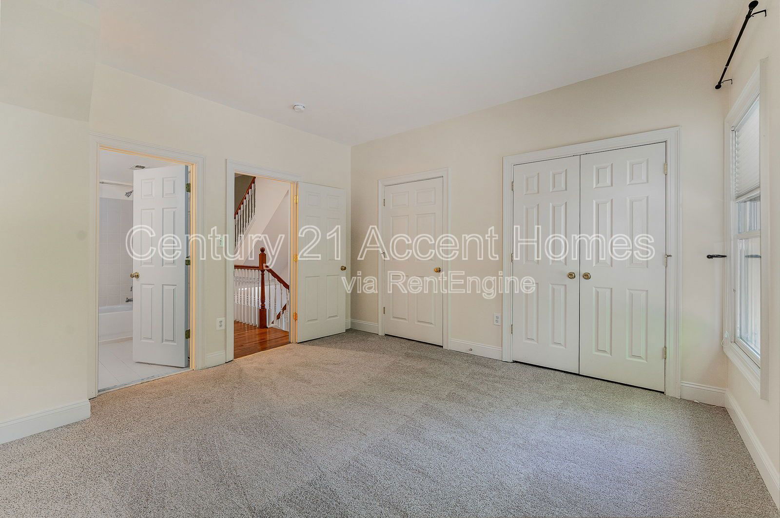 Gallery Image 29