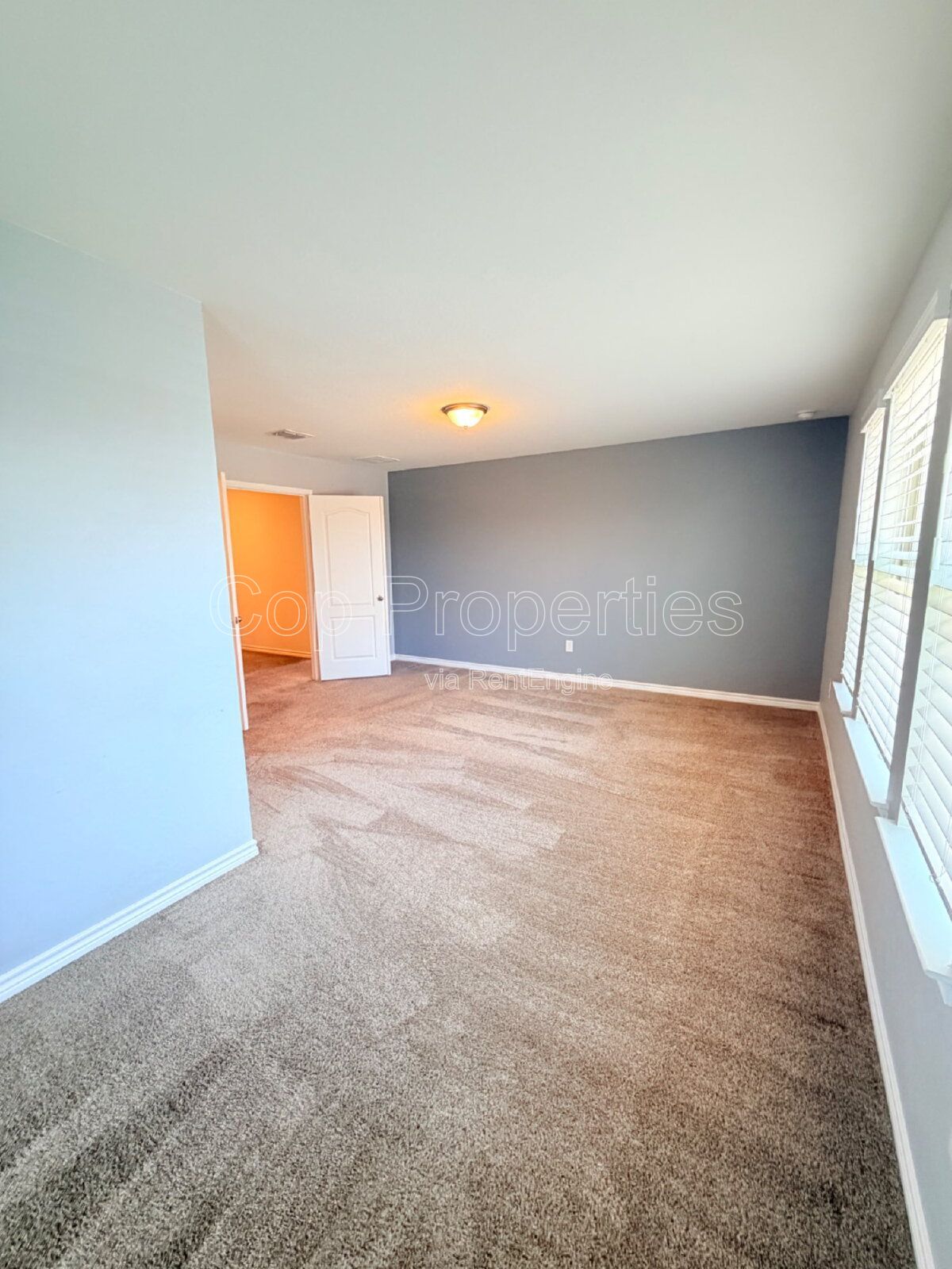 Gallery Image 18