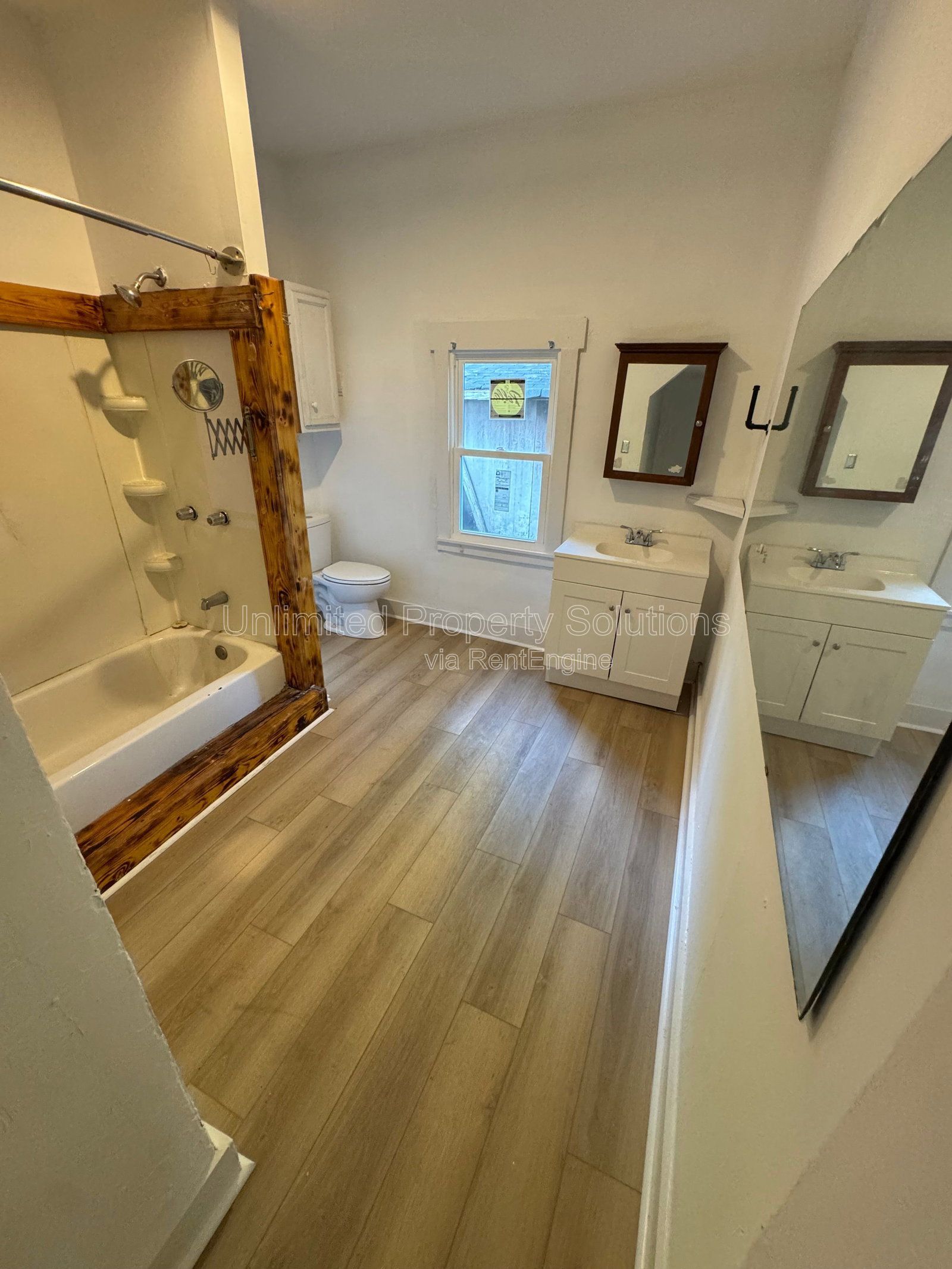 Gallery Image 14
