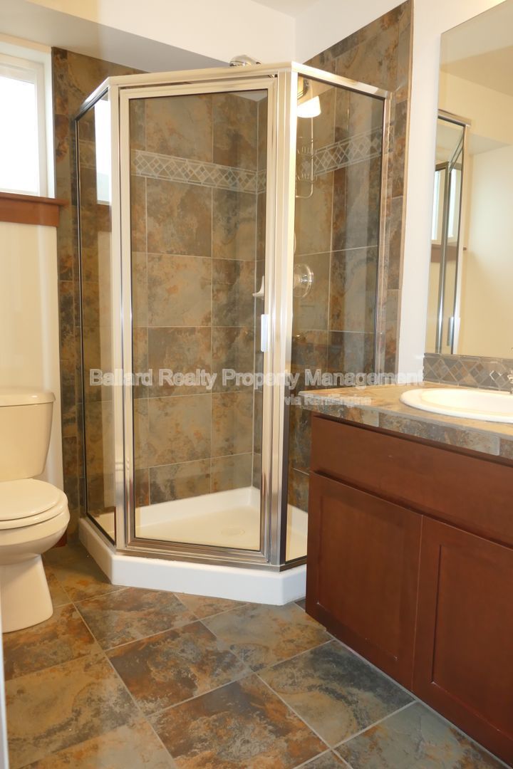 Gallery Image 19