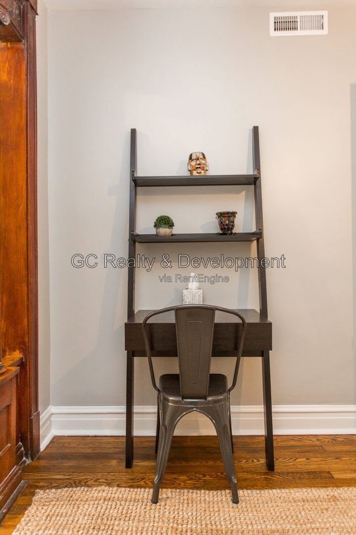 Gallery Image 23