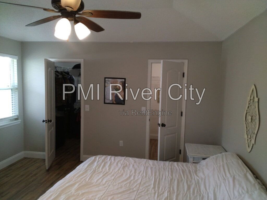 Gallery Image 37