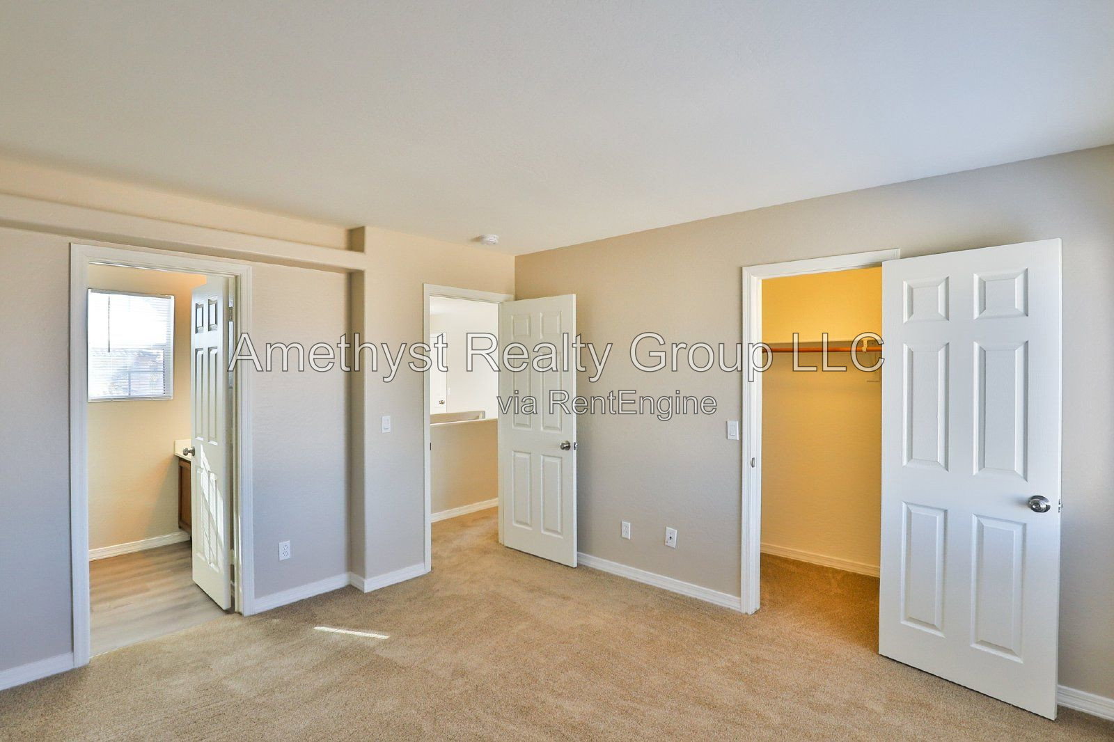 Gallery Image 19