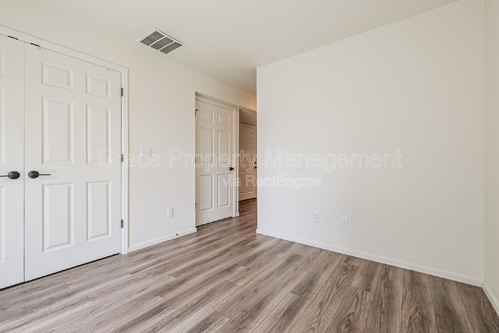 Gallery Image 19