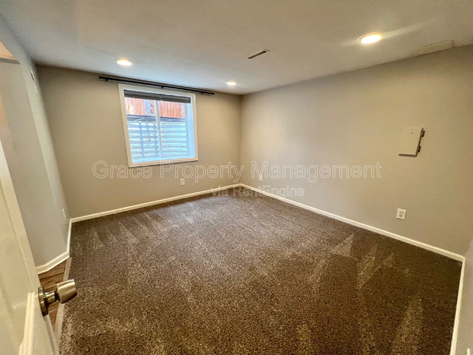Gallery Image 16