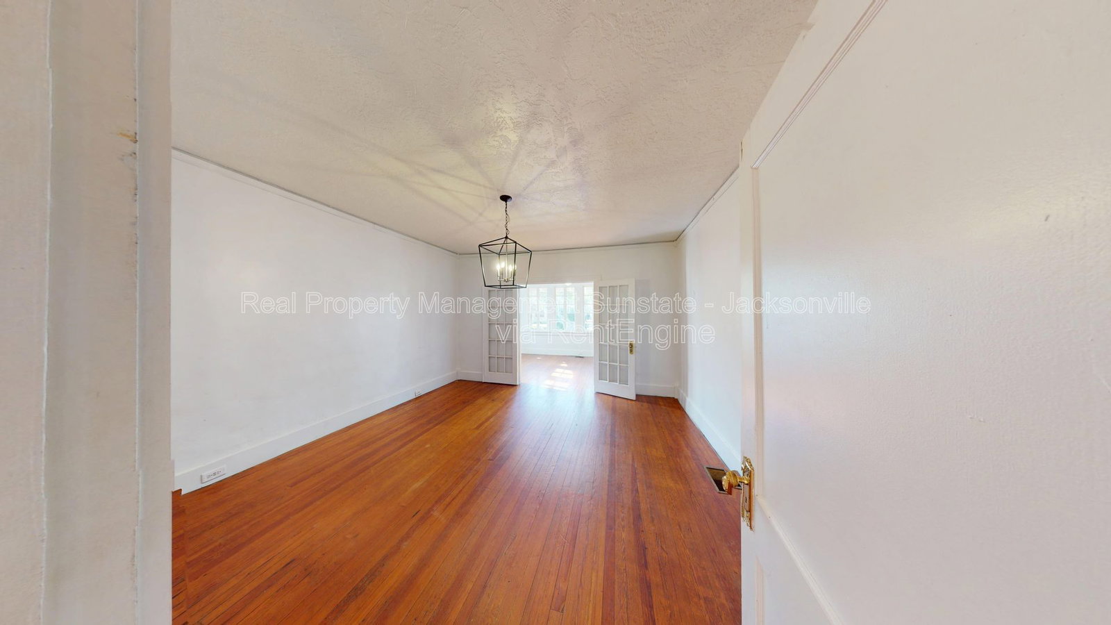 Gallery Image 19