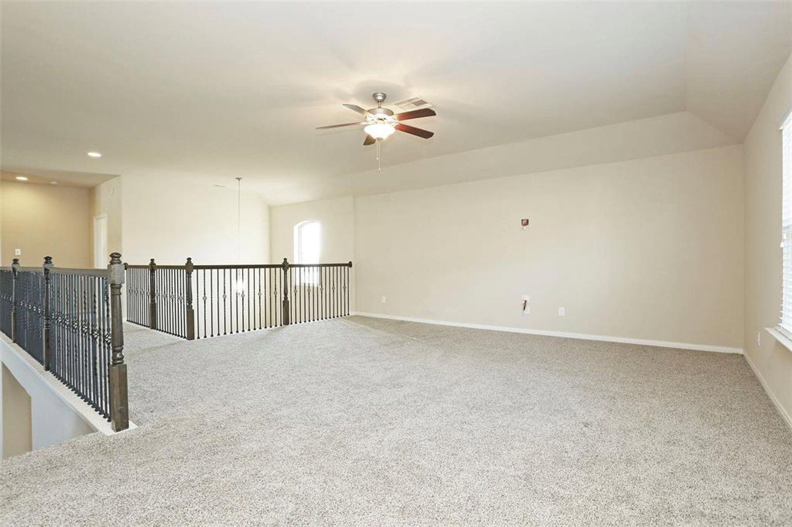 Gallery Image 17